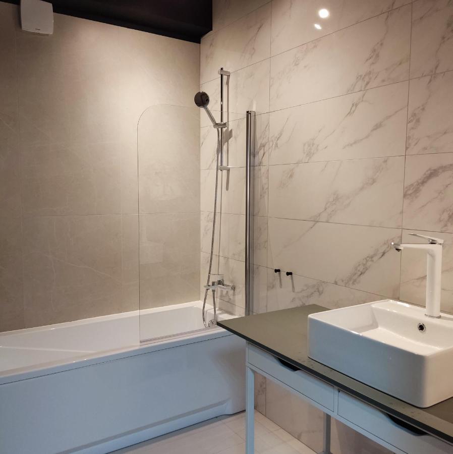 Apartament Milion Rynek Sienny Stare Miasto Bulwary Apartamenty No 1 ชเตชชิน ภายนอก รูปภาพ
