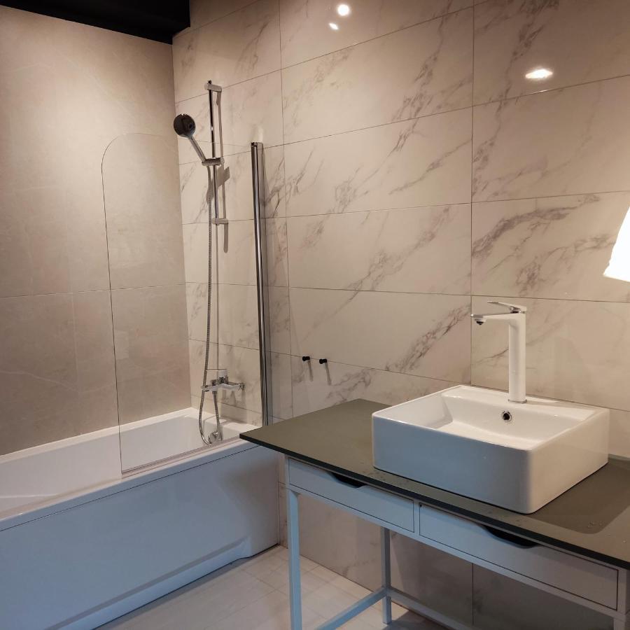 Apartament Milion Rynek Sienny Stare Miasto Bulwary Apartamenty No 1 ชเตชชิน ภายนอก รูปภาพ